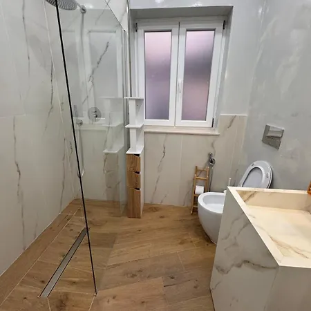 Casa de Férias Domus Ad Max- La Casa Nel Cuore Di